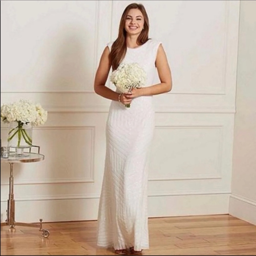 ✨NWT Vera Wang Ivory Sequin Dress size 10✨